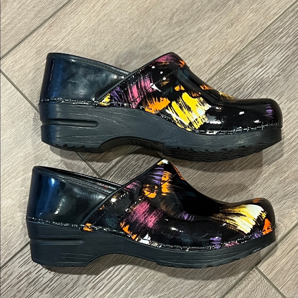 Sanita Painter Danish Floral Clogs Size EU 38 (US size 7) Medical Sturdy - Picture 4 of 12